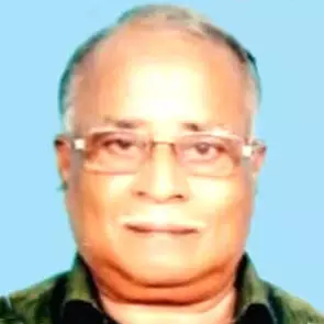 കോ​വി​ഡ് ബാ​ധി​ച്ച് മ​രി​ച്ചു