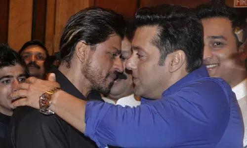 പത്താനിലെ വേഷത്തിന്​ വാഗ്​ദാനം ചെയ്​തത്​​ ഭീമൻ തുക; നിരസിച്ച്​​​ സൽമാൻ, കാരണം ഷാരൂഖ്​