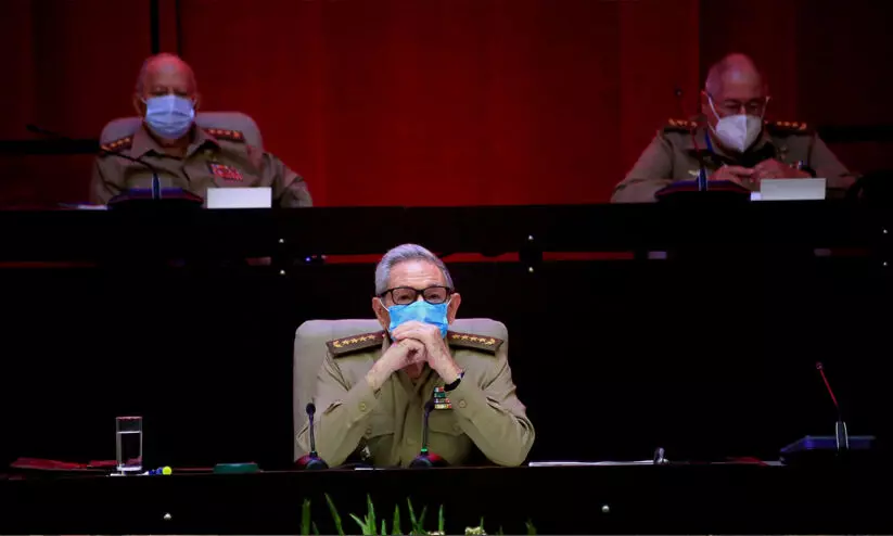 റൗൾ ഒഴിഞ്ഞു; ക്യൂബയിൽ ഡൂയസ് കനേൽ പിൻഗാമി