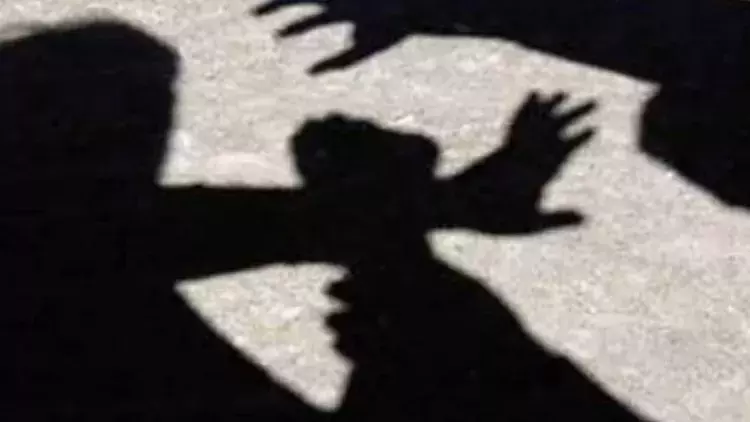 ഡോക്​ടർമാർ അടിമക്കണ്ണന്മാരല്ല; മേക്കിട്ട് കേറാൻ വന്നാൽ കായികമായും നേരിടും