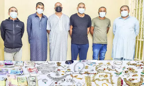 ഷാര്‍ജയില്‍ കവര്‍ച്ചസംഘം പിടിയിൽ