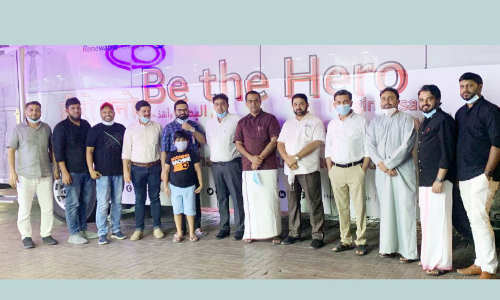 രക്തദാനത്തിലൂടെ നിർവഹിക്കുന്നത് സാമൂഹിക സേവനം രക്തദാനത്തിലൂടെ നിർവഹിക്കുന്നത് സാമൂഹിക സേവനം