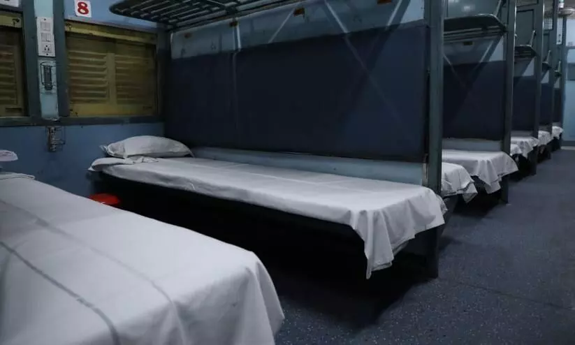 രാജ്യത്ത് മൂന്നുലക്ഷം ഐസൊലേഷൻ കിടക്കകൾ സജ്ജീകരിക്കുമെന്ന് റെയിൽവേ; ഓക്സിജൻ എക്സ്പ്രസ് ഓടിക്കും രാജ്യത്ത് മൂന്നുലക്ഷം ഐസൊലേഷൻ കിടക്കകൾ സജ്ജീകരിക്കുമെന്ന് റെയിൽവേ; ഓക്സിജൻ എക്സ്പ്രസ് ഓടിക്കും