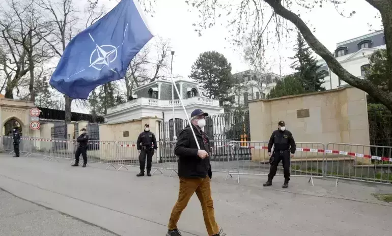 ചെക്​- റഷ്യ നയതന്ത്ര പൊട്ടിത്തെറി; 20 ഉദ്യോഗസ്​ഥരെ പുറത്താക്കി റഷ്യ