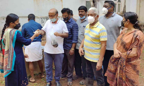 ശ്രീധരൻ ഡോക്ടറുടെ മത്സ്യകൃഷിയിൽ നൂറുമേനി