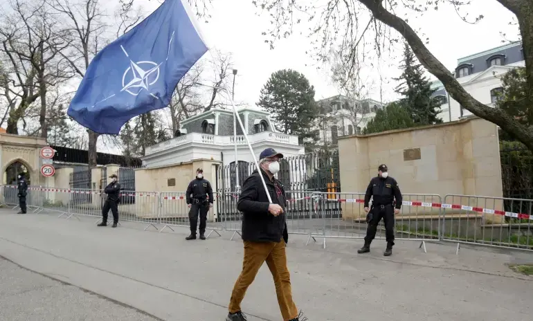 ചെക്​- റഷ്യ നയതന്ത്ര പൊട്ടിത്തെറി; 20 ഉദ്യോഗസ്​ഥരെ പുറത്താക്കി റഷ്യ