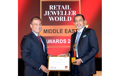 മ​ല​ബാ​ര്‍ ഗോ​ൾ​ഡി​െൻറ മി​ല്ലേ​നി​യ​ല്‍ ജ്വ​ല്ല​റി ശേ​ഖ​ര​മാ​യ സോ​ളി​ന് അ​വാ​ര്‍ഡ്