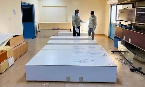 പ്രശാന്തിന്‍റെ മൃതദേഹത്തിന് മുന്നിൽ പൊട്ടിക്കരഞ്ഞ് പാകിസ്​താനിയായ അസർ ഭായ്-ദേശത്തിനും മതത്തിനും അപ്പുറമാണ്​ ഈ സ്നേഹബന്ധം