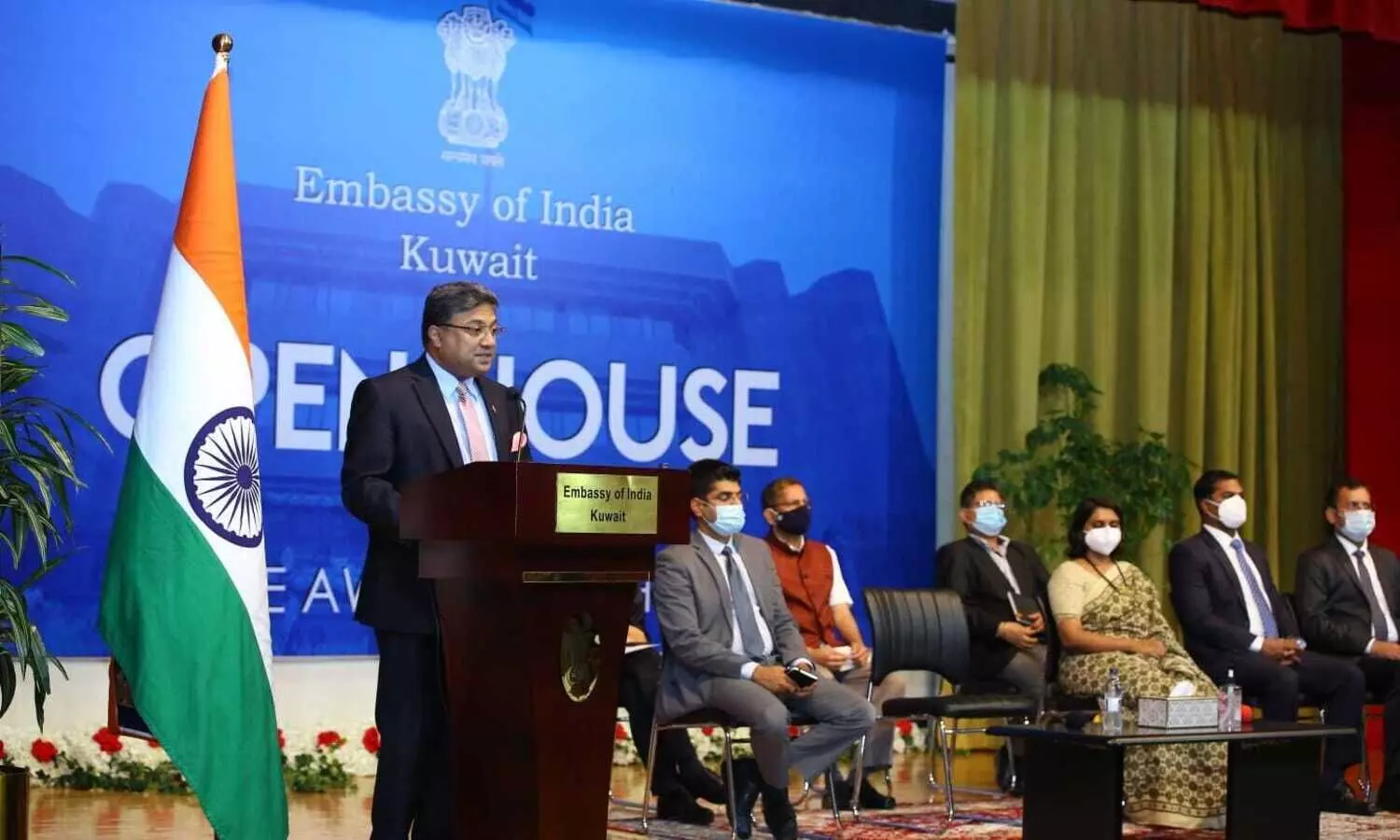 നാട്ടിൽ കുടുങ്ങിയവർക്കായി കുവൈത്തിലെ ഇന്ത്യൻ എംബസിയുടെ രജിസ്​ട്രേഷൻ ഡ്രൈവ്​