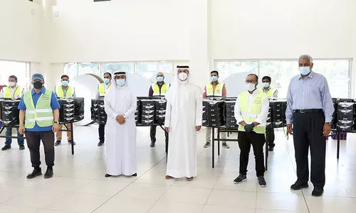 ഇഫ്​താർ കിറ്റ്​ വിതരണം: കാപിറ്റൽ ഗവർണർ വിലയിരുത്തി