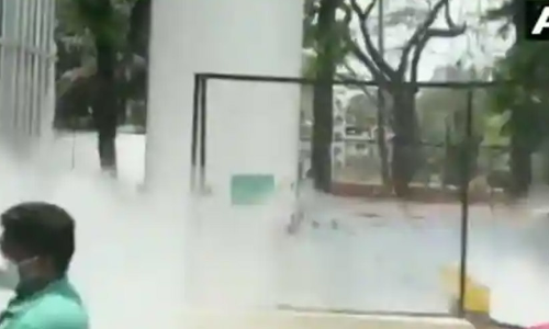 ഓക്​സിജൻ ടാങ്കർ ചോർന്നു; ജീവശ്വാസം ലഭിക്കാതെ വെന്‍റിലേറ്ററിലായിരുന്ന 22 രോഗികൾ മരിച്ചു