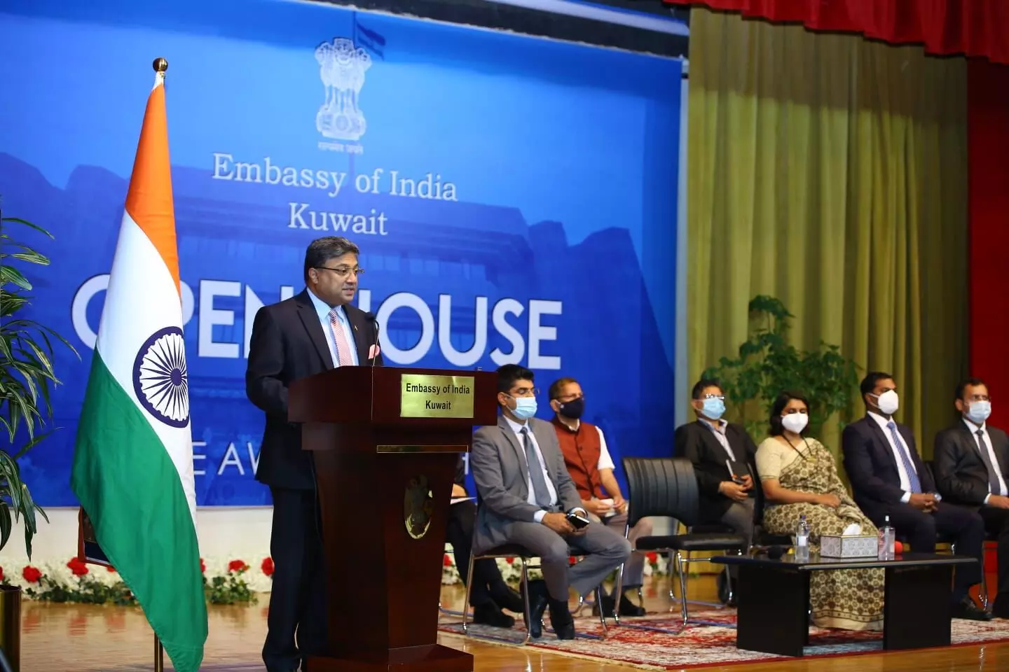 നാട്ടിൽ കുടുങ്ങിയവർക്കായി കുവൈത്തിലെ ഇന്ത്യൻ എംബസിയുടെ രജിസ്ട്രേഷൻ ഡ്രൈവ് നാട്ടിൽ കുടുങ്ങിയവർക്കായി കുവൈത്തിലെ ഇന്ത്യൻ എംബസിയുടെ രജിസ്ട്രേഷൻ ഡ്രൈവ്