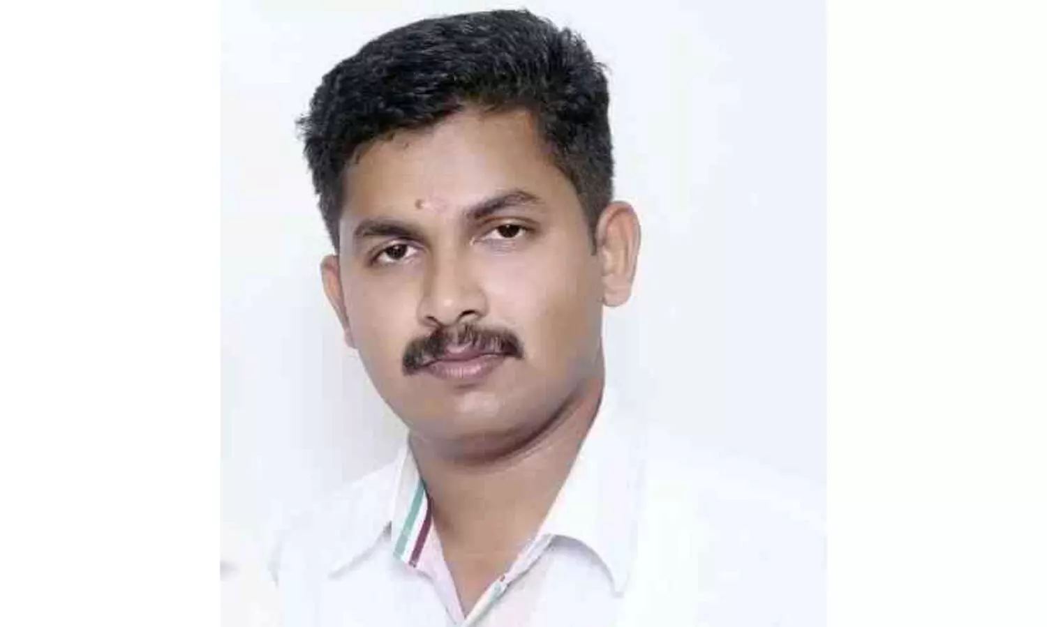 പ്രളയകാലത്ത​ും കോവിഡ്​ കാലത്തും ശ്രദ്ധേയമായ രക്ഷാപ്രവർത്തനം നടത്തിയ  ഫയർഫോഴ്​സ്​ ജീവനക്കാരൻ അപകടത്തിൽ മരിച്ചു