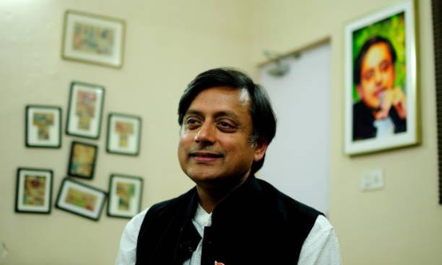 കോവിഡ്​ വാക്​സിനെടുത്തിരുന്നു; അത്​ വൈറസ്​ ബാധ തടഞ്ഞില്ലെങ്കിലും മാരകമാകാതെ രക്ഷിച്ചുവെന്ന്​​ ശശി തരൂർ