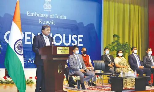 നാട്ടിൽ കുടുങ്ങിയവർക്കായി ഇന്ത്യൻ എംബസിയുടെ   രജിസ്​ട്രേഷൻ ഡ്രൈവ്