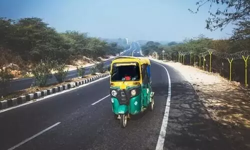 auto rickshaw