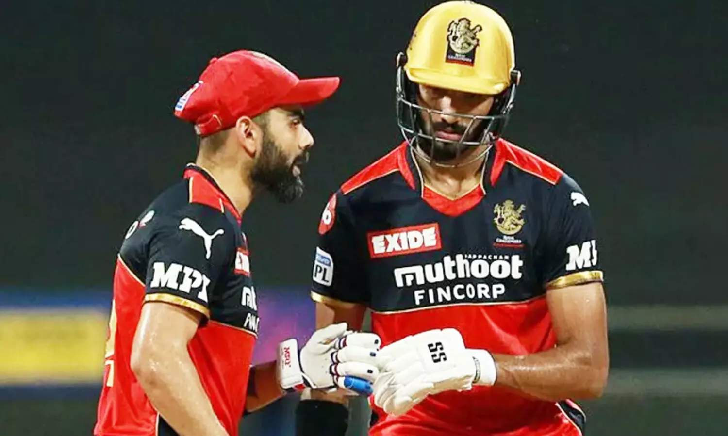 കോ​ഹ്​​ലിയെ സാ​ക്ഷിനിർത്തി പടിക്കൽ താണ്ഡവമാടിയ രാവ്​