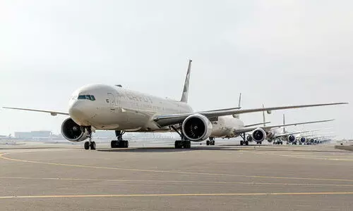 വീണ്ടും വിമാന വിലക്ക്​; പ്രവാസികൾ വലയും