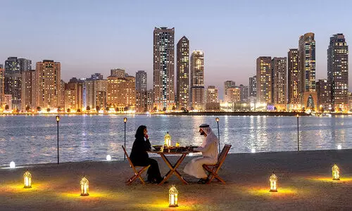 ഇ​ഫ്താ​ർ വി​രു​ന്നൊ​രു​ക്കി മെ​ലീ​ഹ​യും അ​ൽ നൂ​ർ ദ്വീ​പും