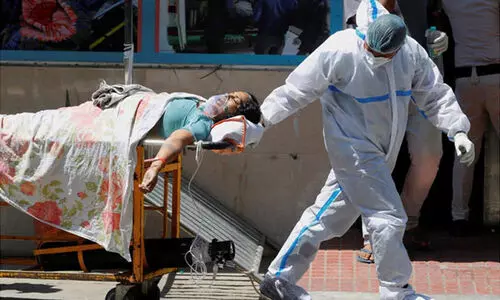 പ്രതിദിന രോഗികൾ മൂന്നര ലക്ഷത്തിനരികെ; 2,767 മരണം