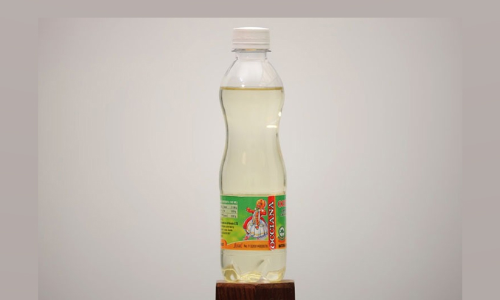 കുറച്ച്​​ ഓസിയാനഎടുക്ക​ട്ടെ...വിപണിയിൽ തരംഗമായി കാസർകോടി​െൻറ സ്വന്തം കശുമാങ്ങ സോഡ