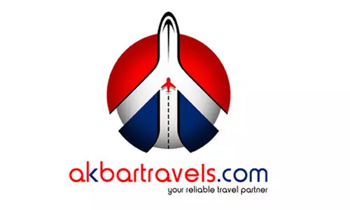 യാ​ത്ര വി​ല​ക്ക്​: അ​ക്ബ​ർ ട്രാ​വ​ൽ​സ് ആ​യി​ര​ത്തി​ല​ധി​കം പേ​രെ യു.​എ.​ഇ​യി​ൽ എ​ത്തി​ച്ചു