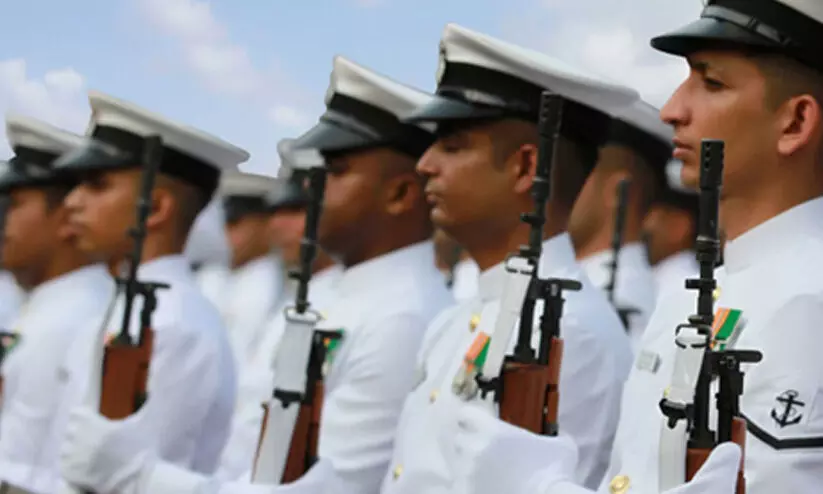 പ്ല​സ്​​ടു യോഗ്യതയുള്ളവർക്ക്​ ഇന്ത്യൻ നേവിയിൽ  സെയിലർ  ആകാം; 2500 ഒഴിവുകൾ