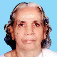 മാ​ധ​വി​കു​ട്ടി അ​മ്മ