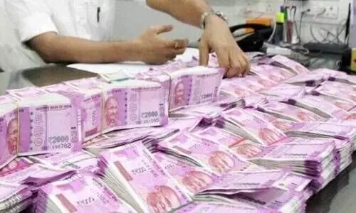 ആ കുഴൽപ്പണം എത്തിയത്​ ആർക്ക്​; എല്ലാം പൊലീസിന്​ അറിയാമെന്ന്​ മുഖ്യമന്ത്രി​, രാ​ഷ്​​ട്രീ​യ പാ​ർ​ട്ടി ബ​ന്ധം പറയാതെ പൊലീസ്​