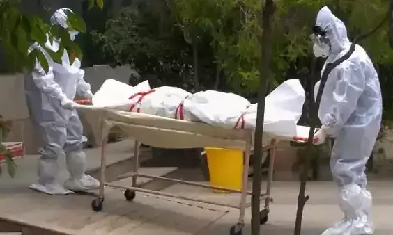 കോവിഡ്​ ബാധിച്ച് മരിച്ച പ്രതിശ്രുത വരന്​ വിവാഹദിവസം സംസ്​കാരം