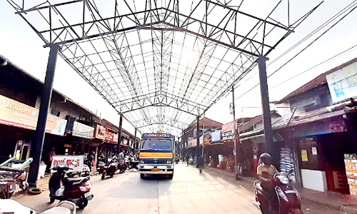 valiyangadi roof construction