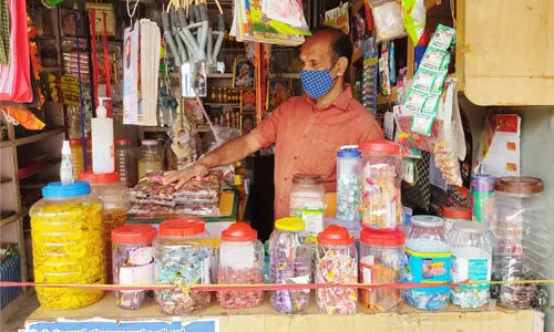 vellamunda radhakrishnans shop