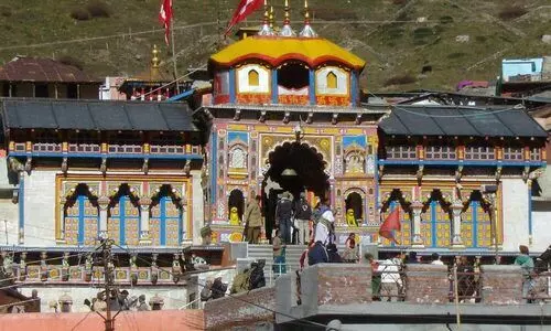 കോവിഡ്​: ചാർധാം യാത്ര റദ്ദാക്കി ഉത്തരാഖണ്ഡ്​ സർക്കാർ