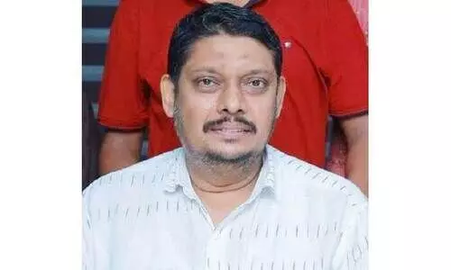 മു​ൻ പ്ര​വാ​സി നാ​ട്ടി​ൽ നി​ര്യാ​ത​നാ​യി