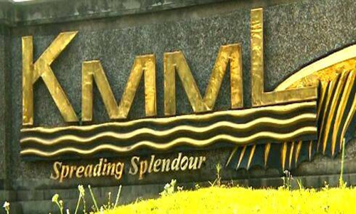 കൊല്ലത്ത് മാത്രമല്ല എല്ലാ ജില്ലകളിലും കെ.എം.എം.എൽ ഓക്സിജൻ എത്തിക്കണം; കലക്ടറുടെ ഉത്തരവ് ഹൈക്കോടതി റദ്ദാക്കി