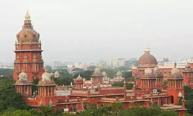 കോടതി നിരീക്ഷണങ്ങൾ റിപ്പോർട്ട്​ ചെയ്യാൻ അനുവദിക്കരുതെന്ന്​ മദ്രാസ്​ ഹൈക്കോടതിയോട്​ തെരഞ്ഞെടുപ്പ്​ കമീഷൻ