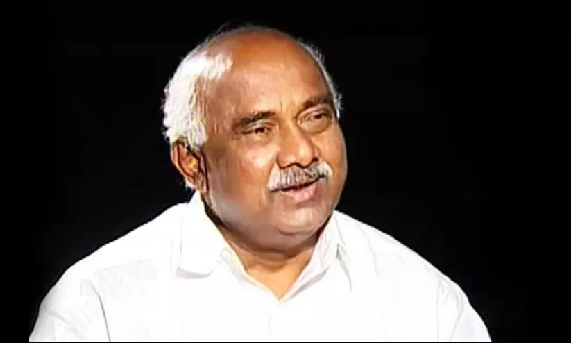 കർണാടകയിൽ ജിൻഡാൽ ഗ്രൂപ്പിന് 3,666 ഏക്കർ ഭൂമി തുച്ഛ വിലയ്ക്ക് നൽകുന്നതിനെതിരെ എ.എച്ച്. വിശ്വനാഥ് കർണാടകയിൽ ജിൻഡാൽ ഗ്രൂപ്പിന് 3,666 ഏക്കർ ഭൂമി തുച്ഛ വിലയ്ക്ക് നൽകുന്നതിനെതിരെ എ.എച്ച്. വിശ്വനാഥ്