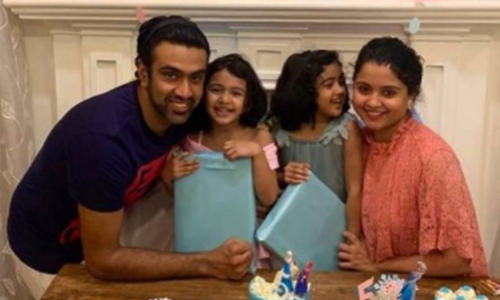 R Ashwin family