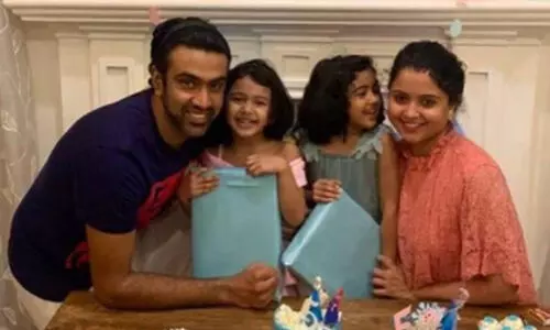 R Ashwin family