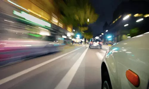 205 കിലോമീറ്റർ വേഗത്തിൽ ഡ്രൈവിങ്​: സോഷ്യൽ മീഡിയ സെലിബ്രിറ്റിക്ക് ലക്ഷം ദിർഹം പിഴ