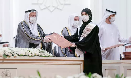 ഖുര്‍ആൻ ബിരുദദാന ചടങ്ങില്‍ ശൈഖ് സുല്‍ത്താന്‍ പങ്കെടുത്തു