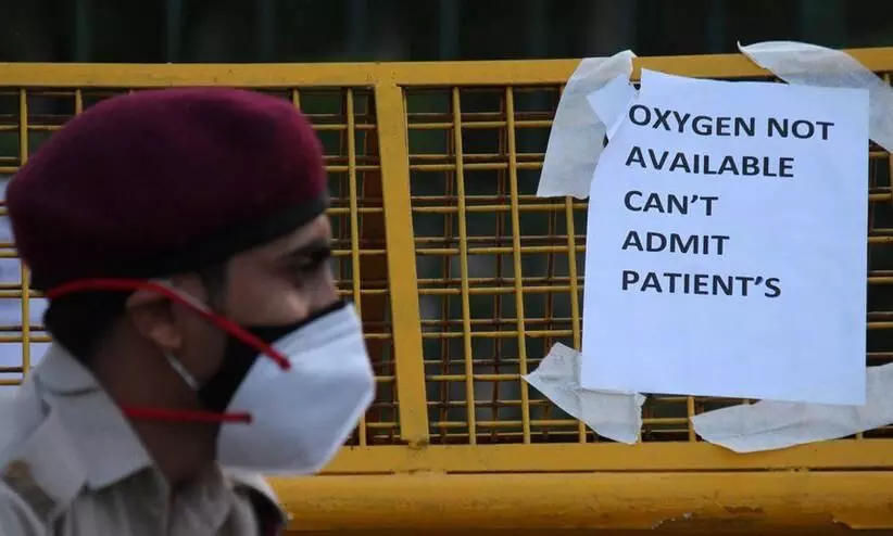 തലയ്ക്ക് മുകളില്‍ വെള്ളമെത്തി, ഇനിയെങ്കിലും ഉണർന്നു പ്രവർത്തിക്കൂ -കേന്ദ്ര സര്‍ക്കാറിനോട് ഡല്‍ഹി ഹൈകോടതി