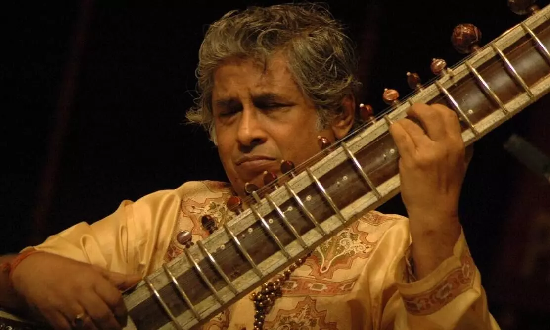 Pandit Debu Chaudhuri Pandit Debu Chaudhuri