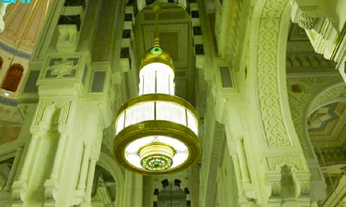 മസ്ജിദുൽ ഹറമിനെ പ്രകാശമാനമാക്കാൻ 1,20,000 ലൈറ്റിങ്​ യൂനിറ്റുകൾ