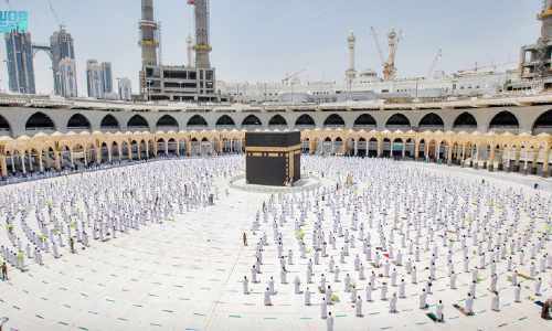 റമദാൻ അവസാന പത്തിലേക്ക്: കൂടുതൽ വിദേശ തീർഥാടകരെത്തുമെന്ന് മന്ത്രാലയം