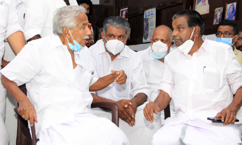 യു.ഡി.എഫ്​ കടുത്ത പ്രതിസന്ധിയിൽ; നേതൃമാറ്റത്തിന്​ കോൺഗ്രസിൽ മുറവിളി ഉയരും​