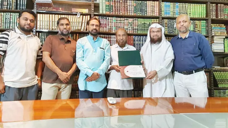 തെക്കത്ത് അബൂബക്കറിന് യാത്രയയപ്പ് തെക്കത്ത് അബൂബക്കറിന് യാത്രയയപ്പ്