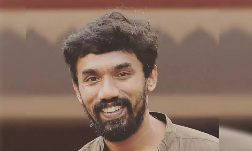 കേരളത്തിലെ എല്ലാ ദൈവങ്ങളും ദേവഗണങ്ങളും കടുത്ത മതേതരവാദികളെന്ന്​ സംവിധായകൻ മിഥുൻ മാനുവൽ