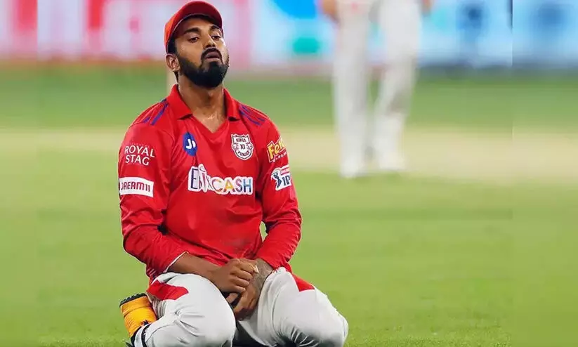 നായകൻ ആശുപത്രിയിൽ, സർജറി വേണമെന്ന് ഡോക്ടർമാർ; പഞ്ചാബ് കിങ്സിന് തിരിച്ചടി നായകൻ ആശുപത്രിയിൽ, സർജറി വേണമെന്ന് ഡോക്ടർമാർ; പഞ്ചാബ് കിങ്സിന് തിരിച്ചടി