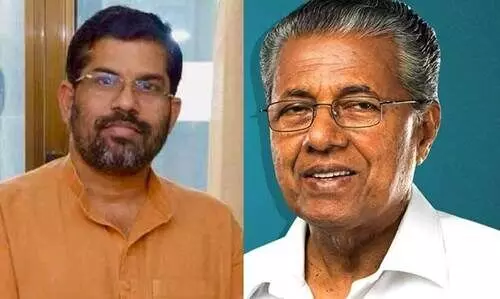 മിത്രങ്ങളെ നിങ്ങളോട് ഒരു രഹസ്യം പറയാം...ഈ പിണറായി വിജയനുണ്ടല്ലോ, അർജുനന്റെ പുനർജന്മമാണ് -സന്ദീപാനന്ദഗിരി മിത്രങ്ങളെ നിങ്ങളോട് ഒരു രഹസ്യം പറയാം...ഈ പിണറായി വിജയനുണ്ടല്ലോ, അർജുനന്റെ പുനർജന്മമാണ് -സന്ദീപാനന്ദഗിരി
